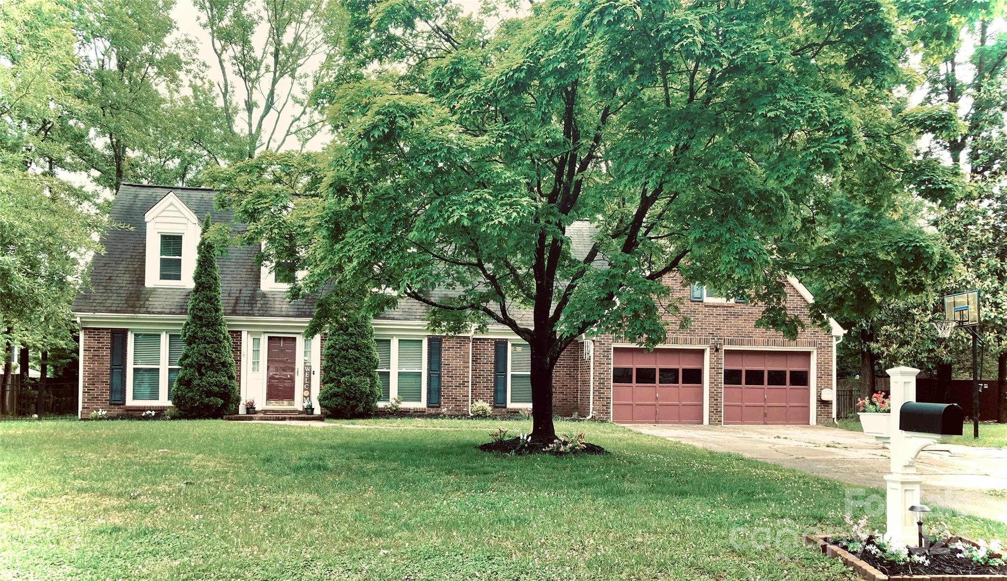 13614 Strathaven Drive Matthews NC 28105