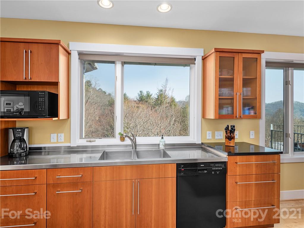 47 Garland Drive Asheville NC 28804