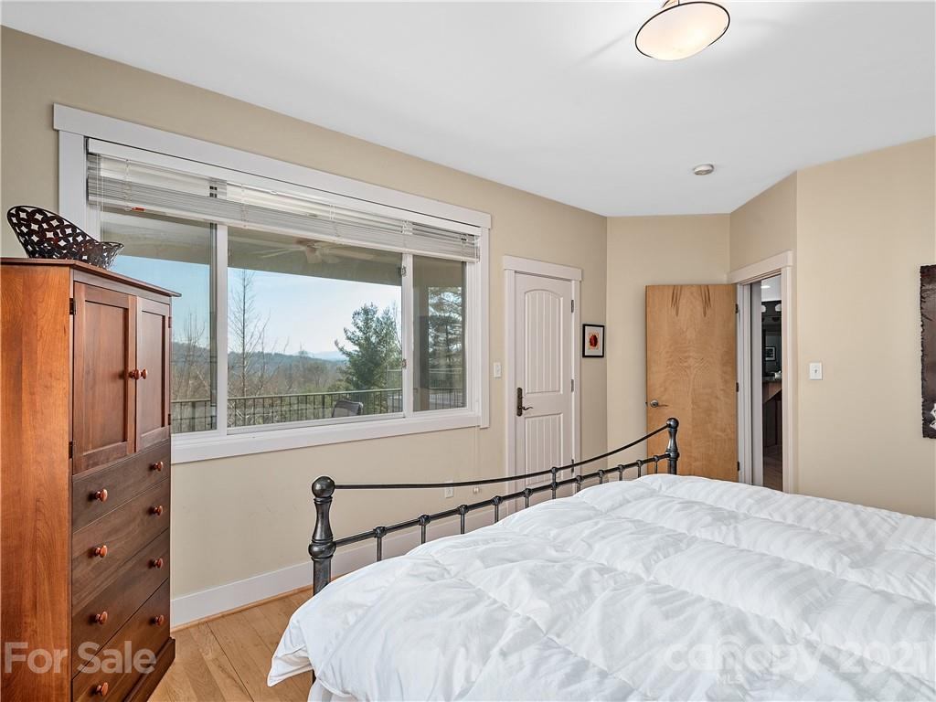 47 Garland Drive Asheville NC 28804