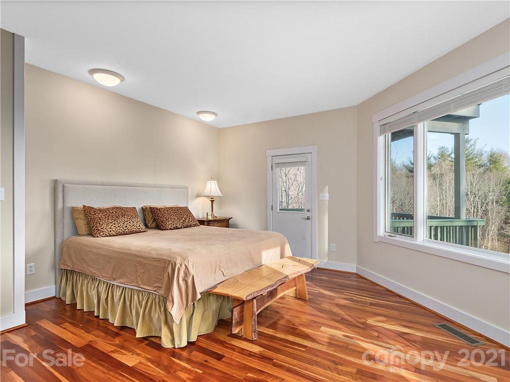 47 Garland Drive Asheville NC 28804