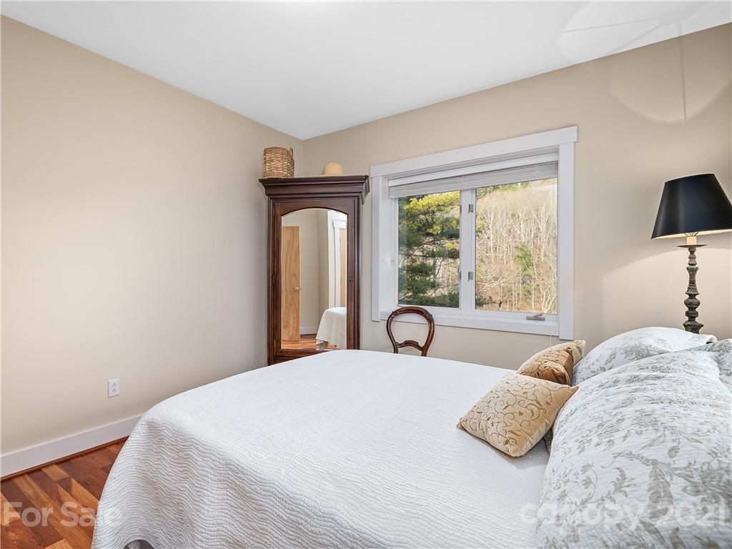 47 Garland Drive Asheville NC 28804