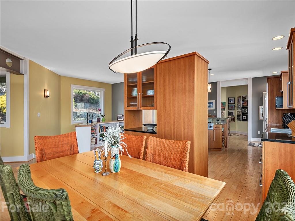 47 Garland Drive Asheville NC 28804