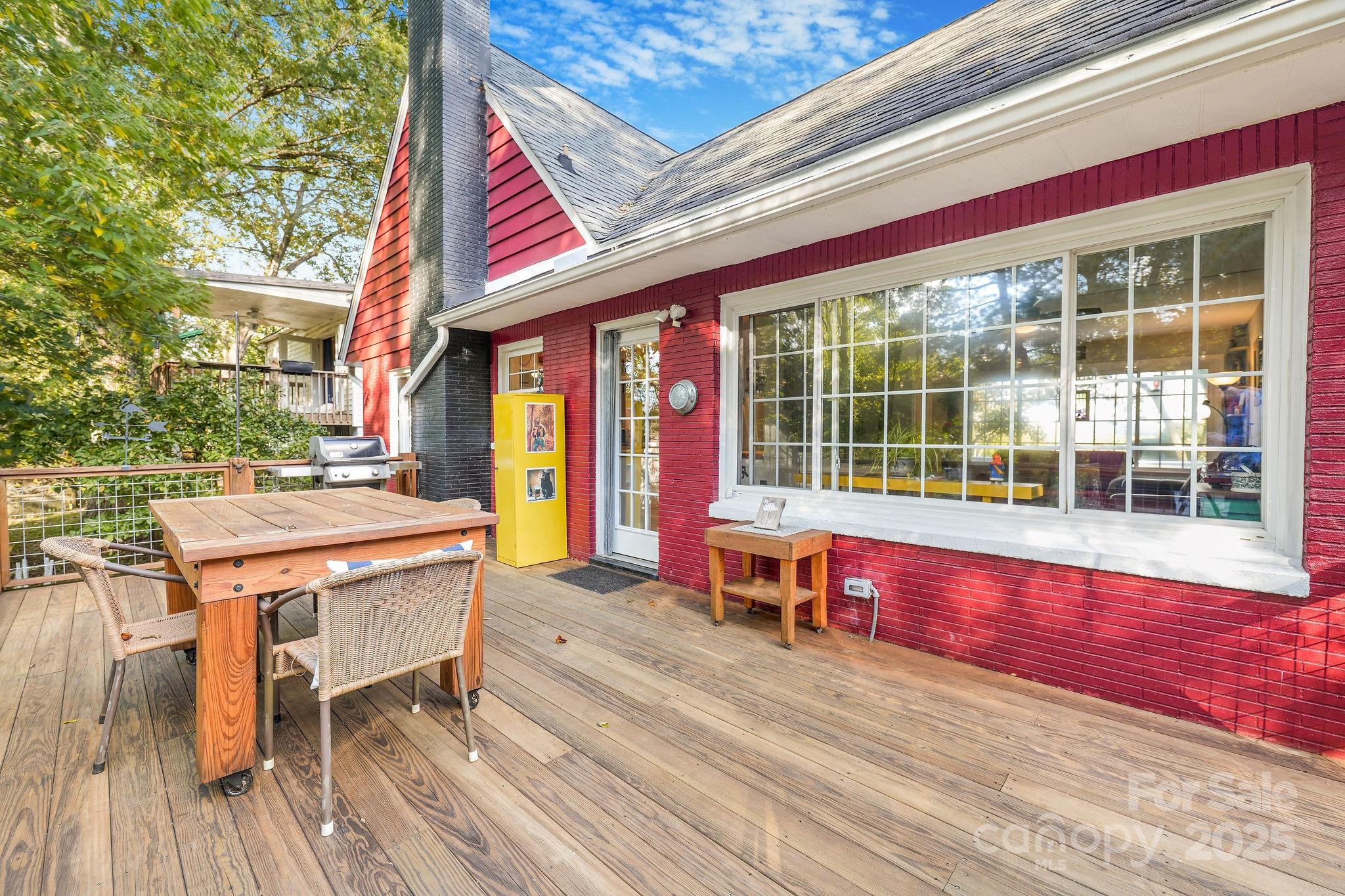 23 Laurel Loop Asheville NC 28806