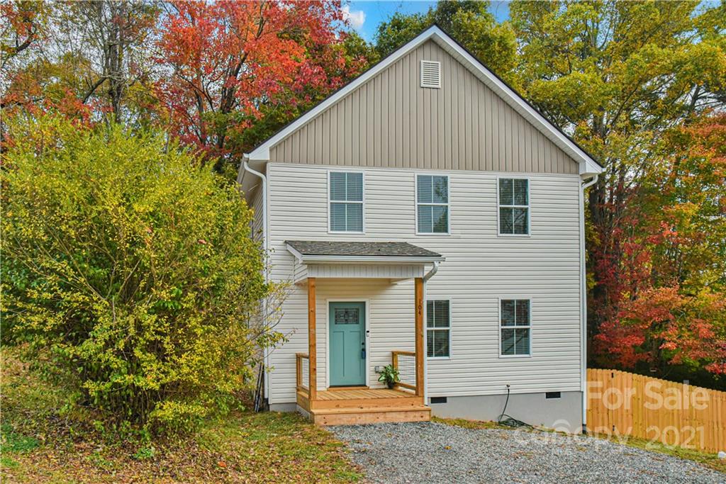104 Sutton View Place Asheville NC 28806