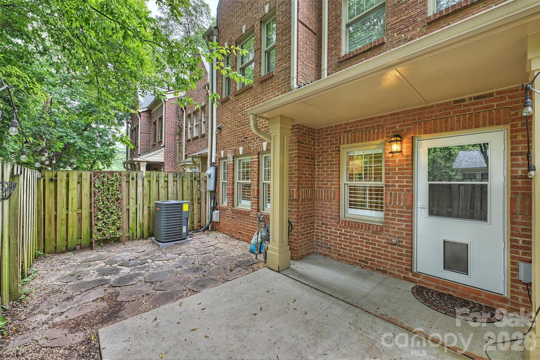 4617 Dabney Vigor Drive Charlotte NC 28209