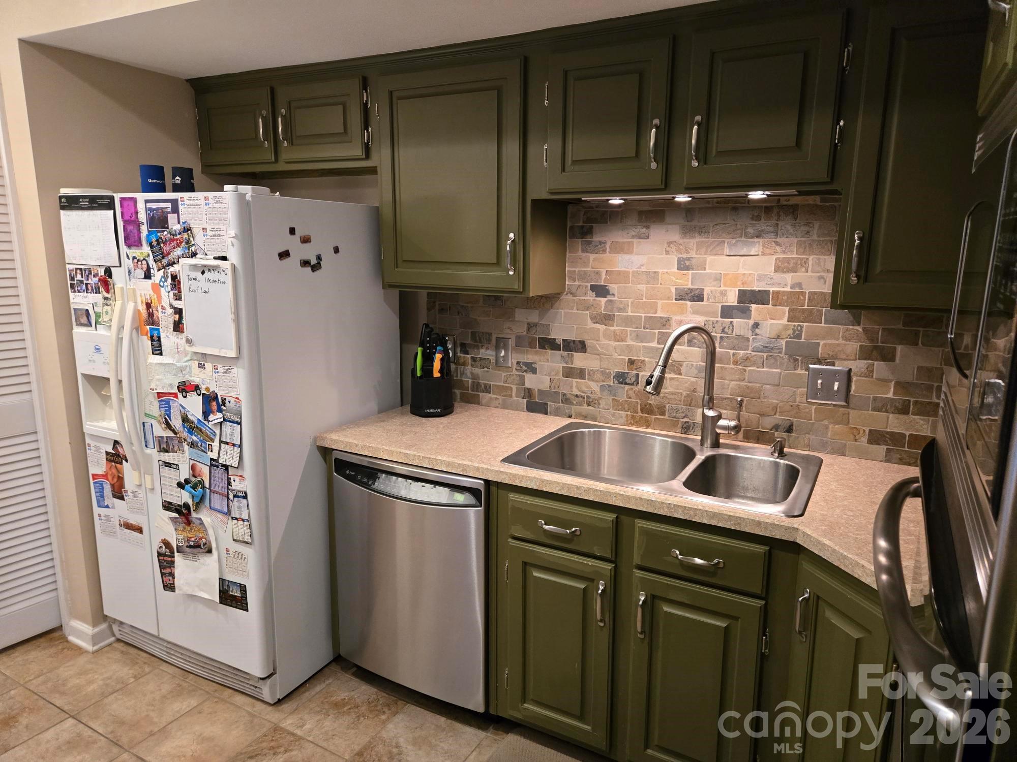4236 Burning Tree Drive Charlotte NC 28277