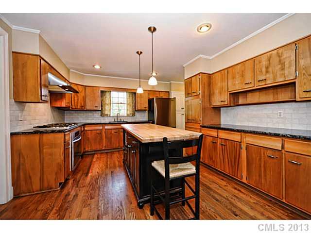 2710 Inverness Road Charlotte NC 28209