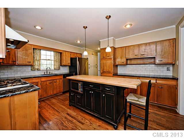 2710 Inverness Road Charlotte NC 28209