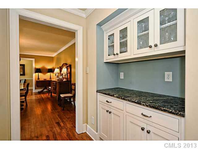 2710 Inverness Road Charlotte NC 28209