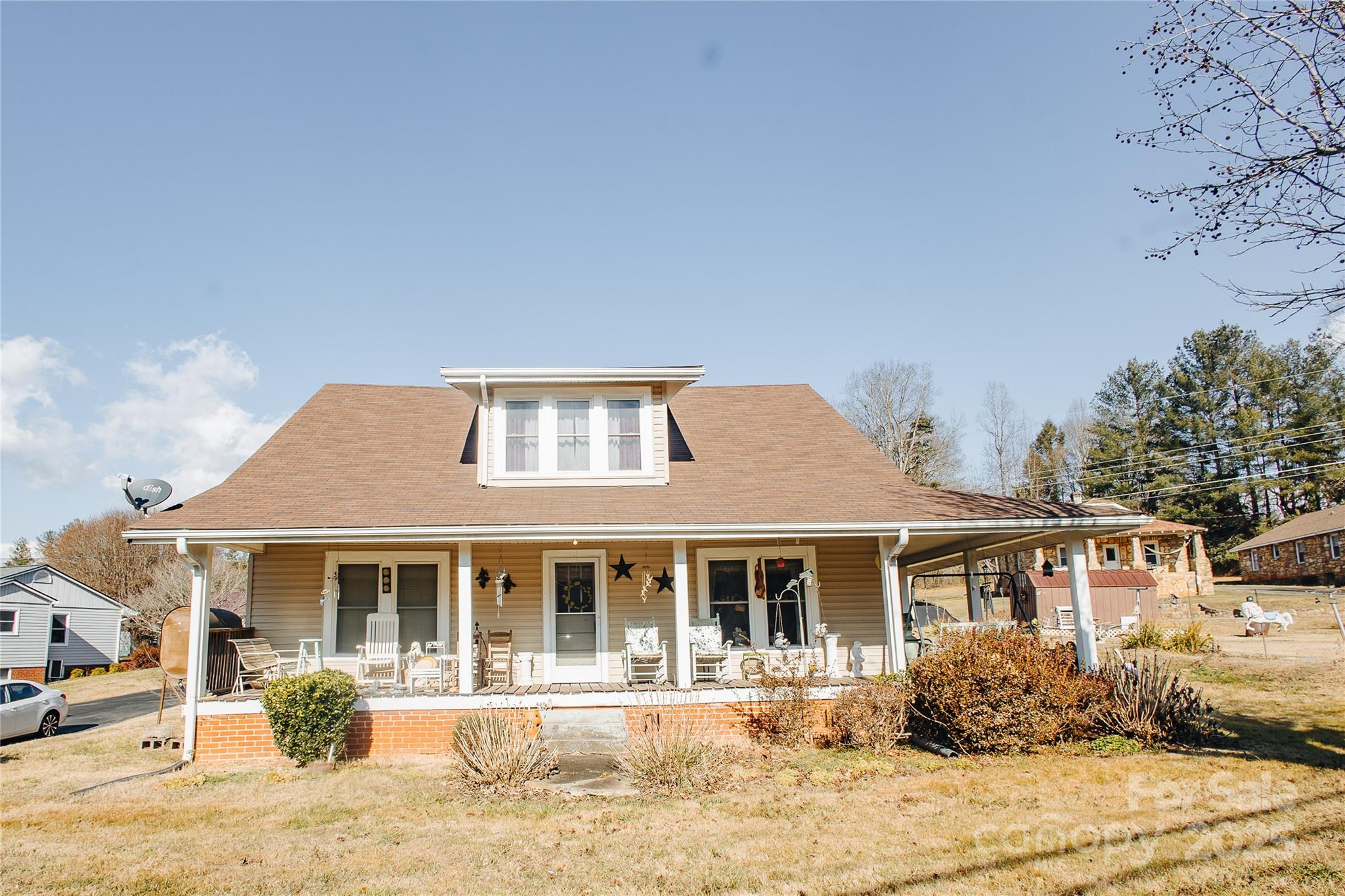63 Clear Creek Road Marion NC 28752
