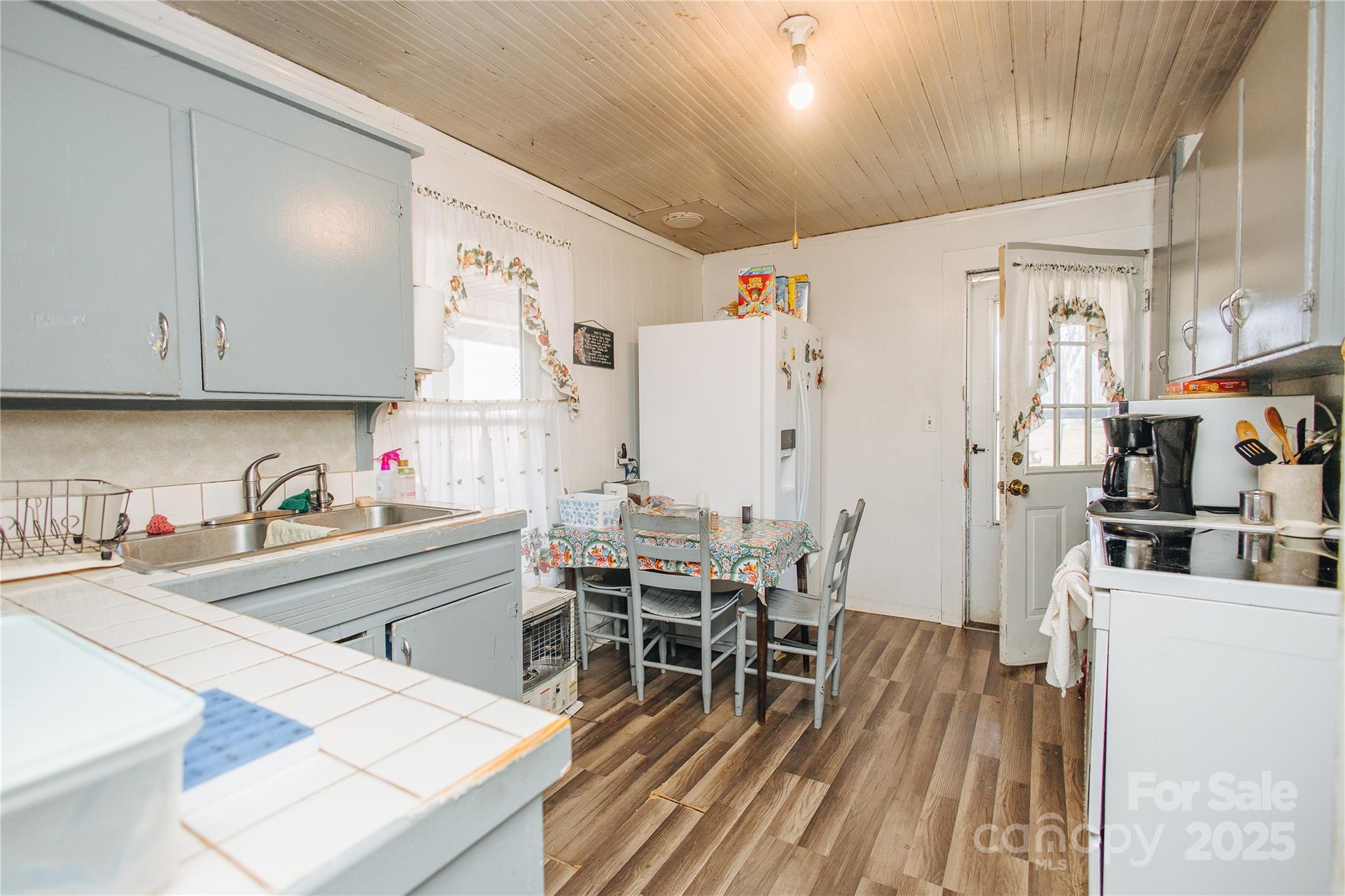 63 Clear Creek Road Marion NC 28752