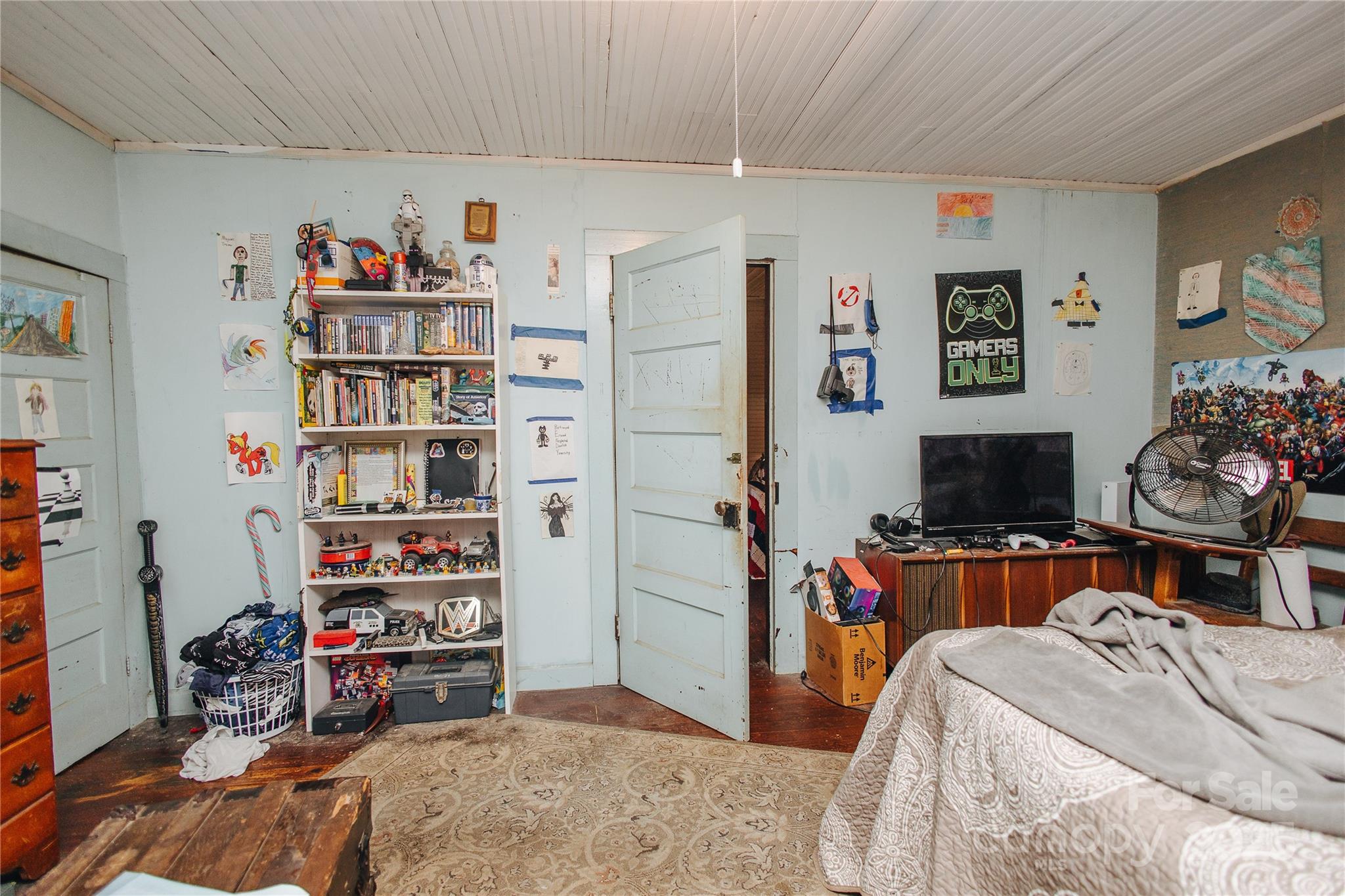 63 Clear Creek Road Marion NC 28752