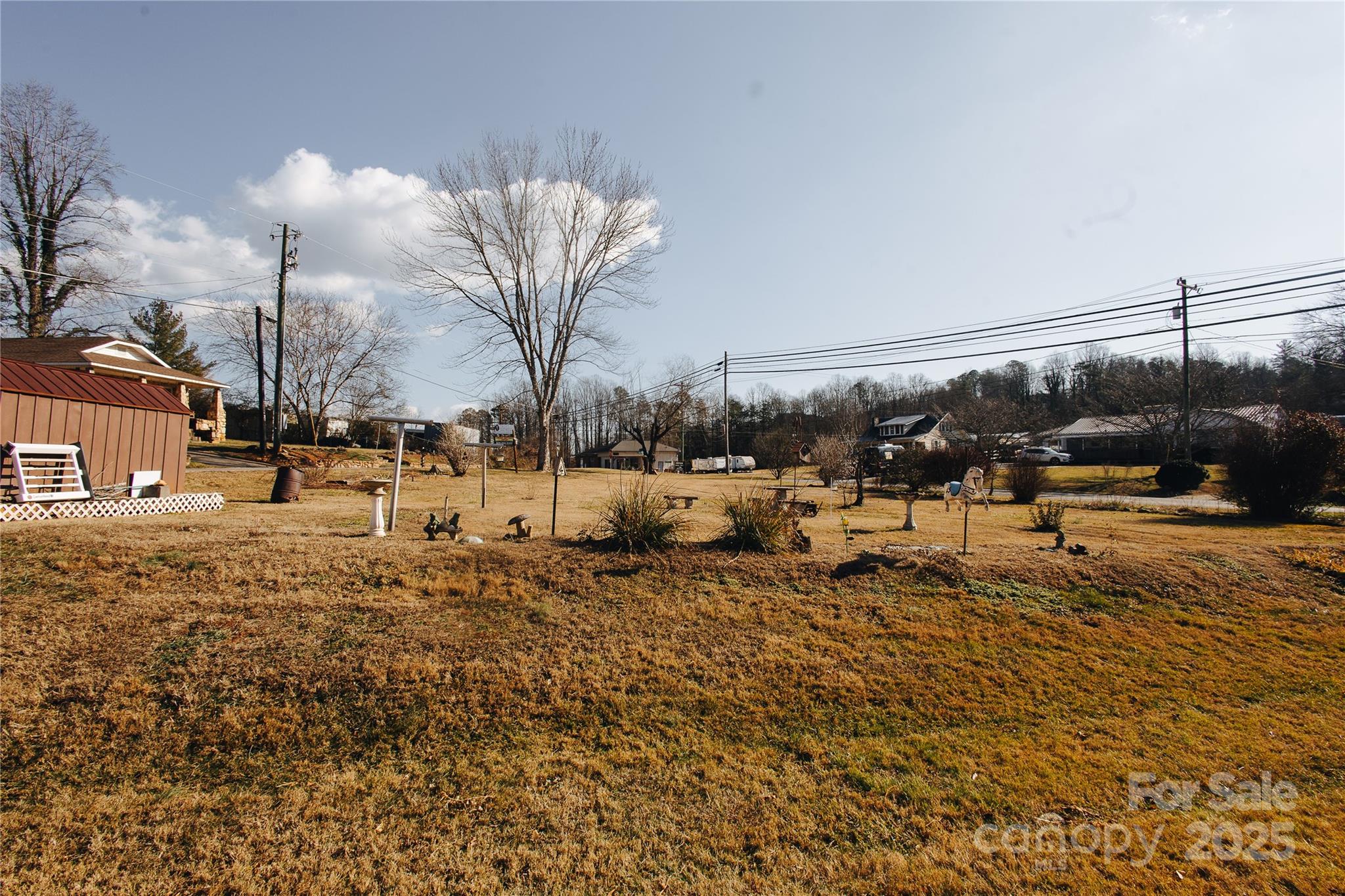 63 Clear Creek Road Marion NC 28752