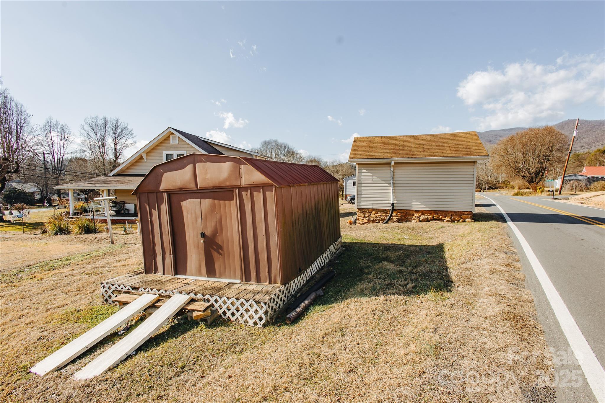 63 Clear Creek Road Marion NC 28752