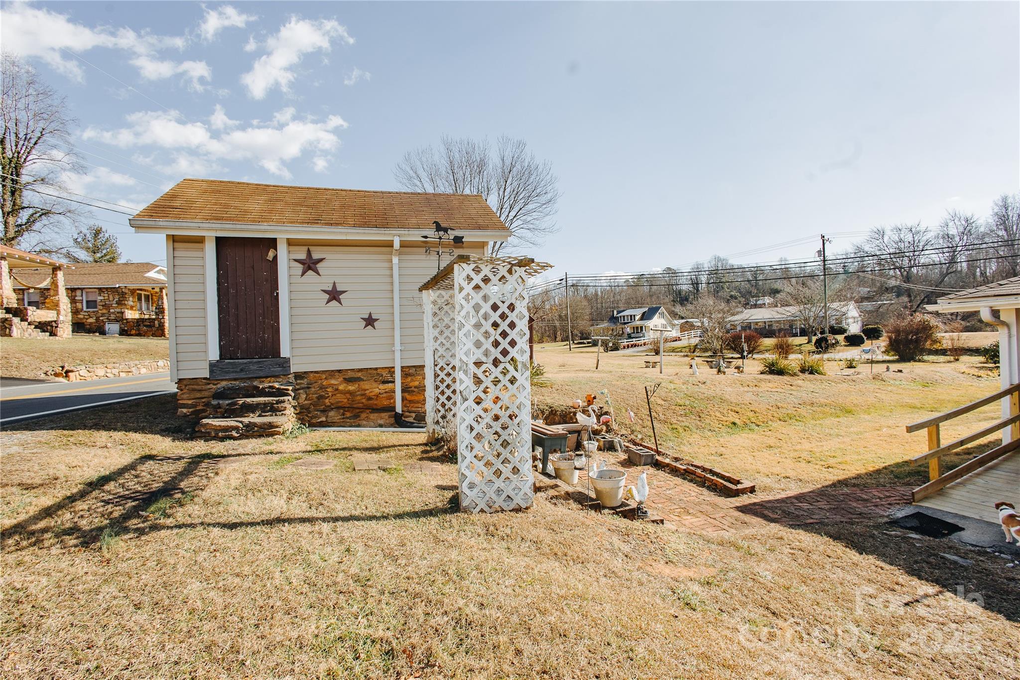 63 Clear Creek Road Marion NC 28752