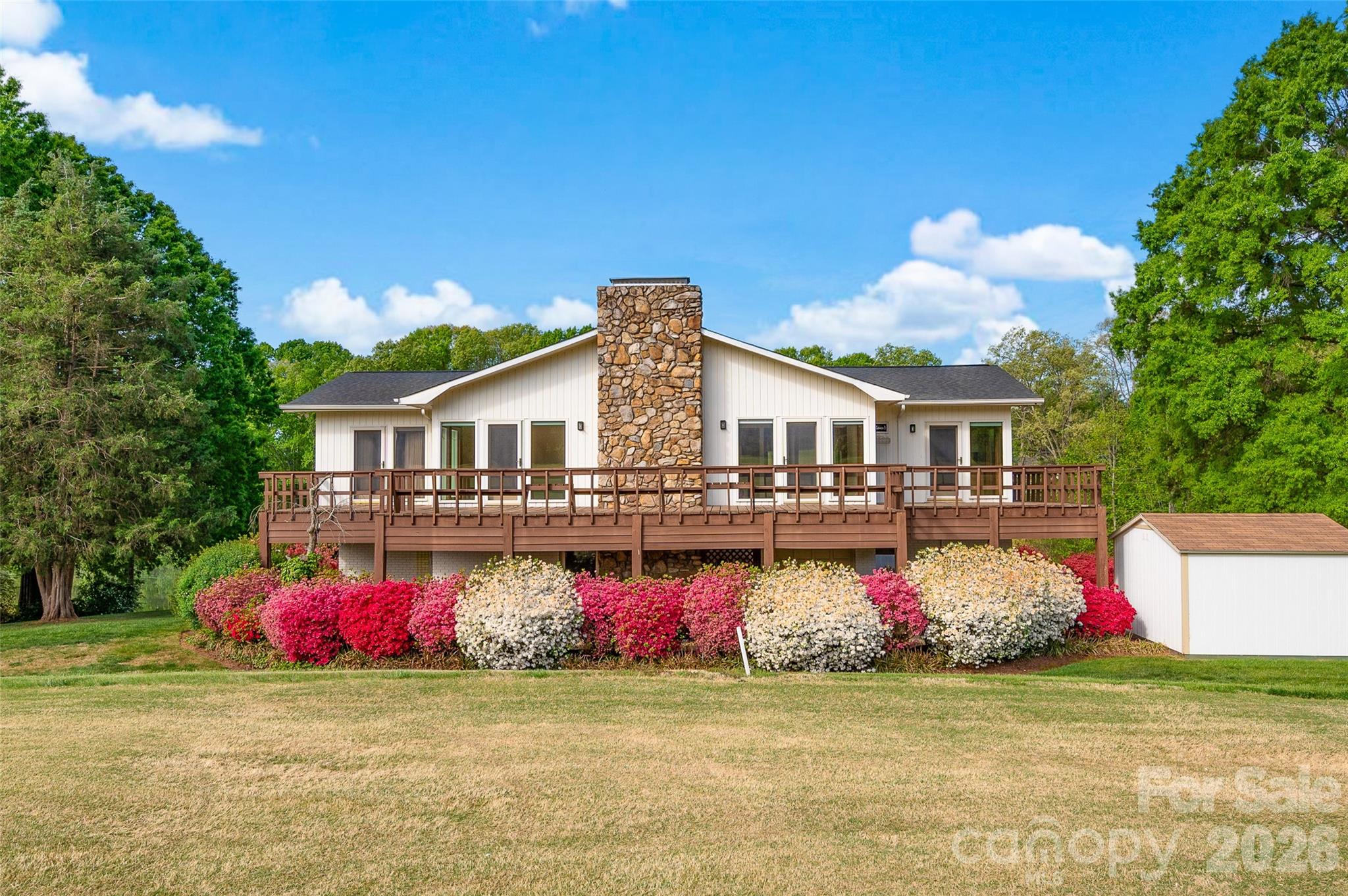 443 W Gleneagles Road Statesville NC 28625