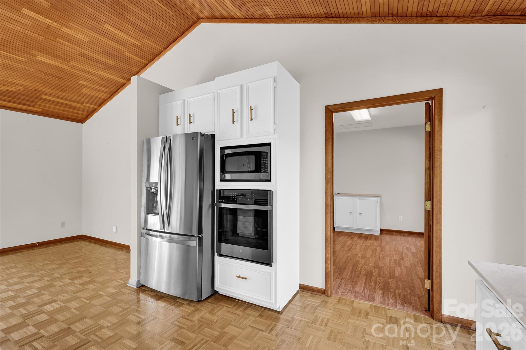 443 W Gleneagles Road Statesville NC 28625