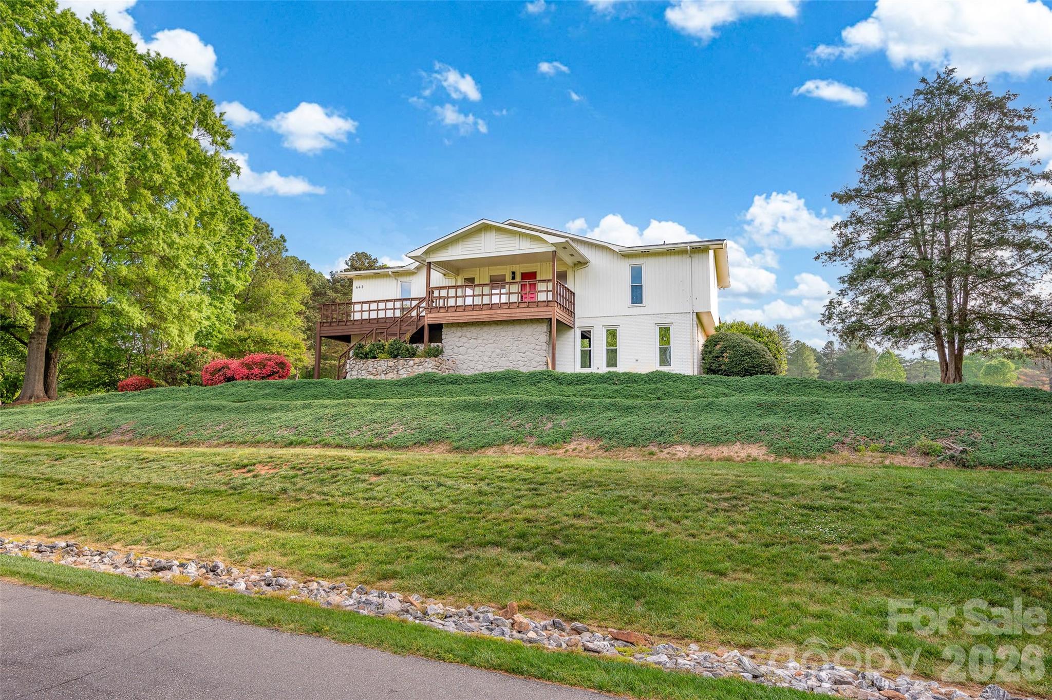 443 W Gleneagles Road Statesville NC 28625