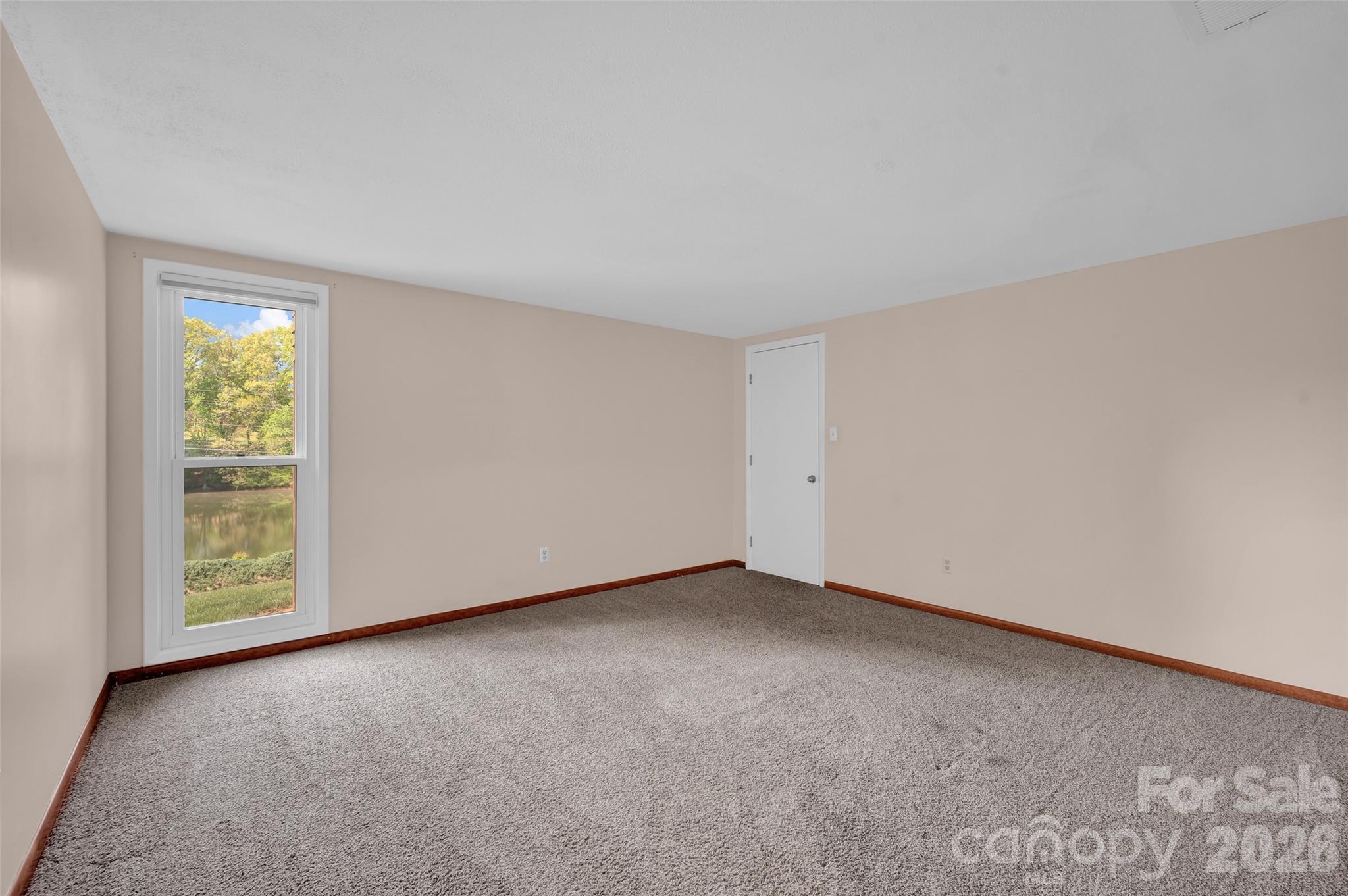443 W Gleneagles Road Statesville NC 28625
