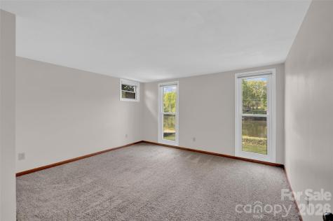 443 W Gleneagles Road Statesville NC 28625