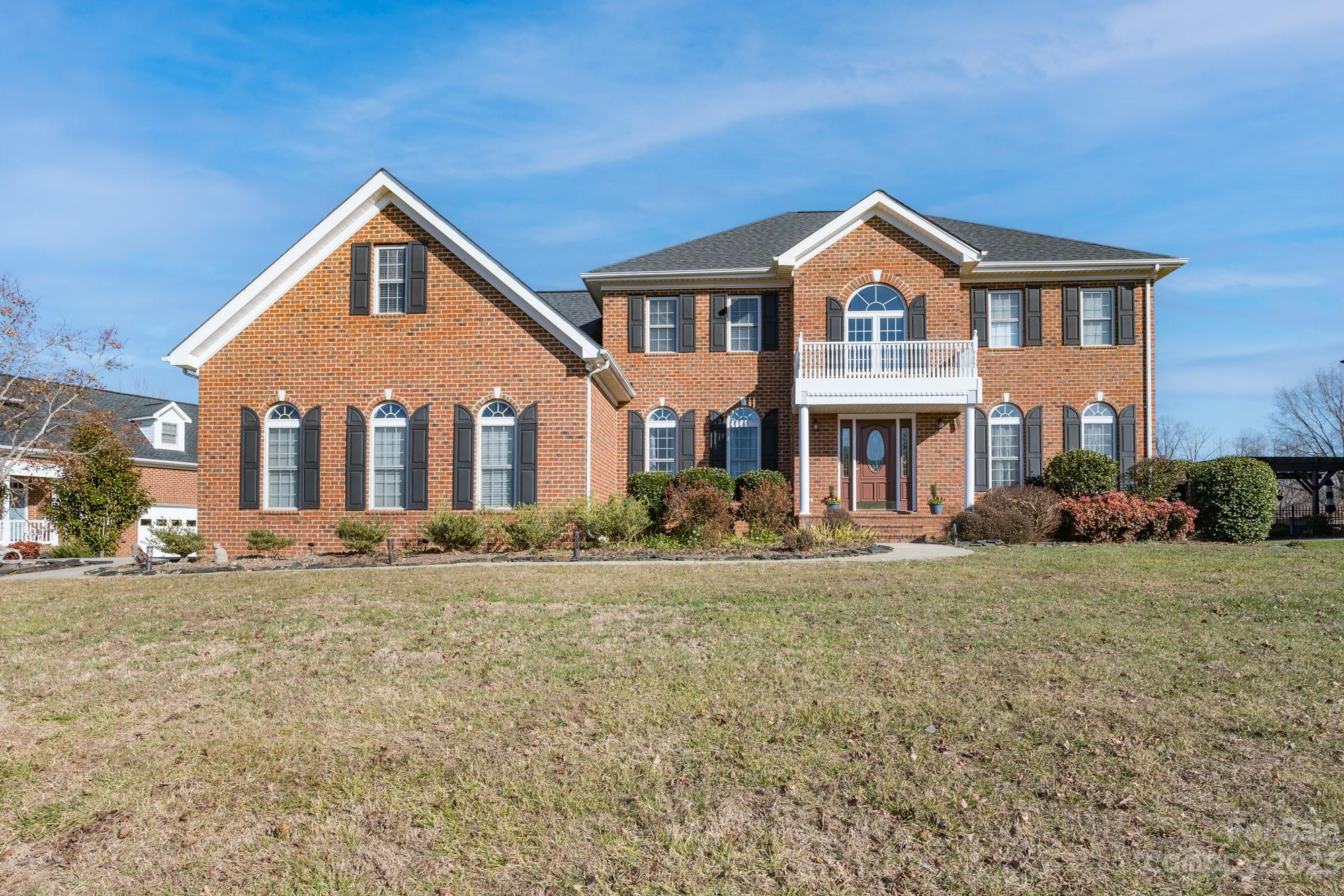 1214 Emerald Lake Drive Matthews NC 28104