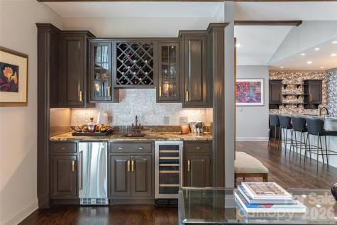 305 Piney Knoll Lane Hendersonville NC 28739