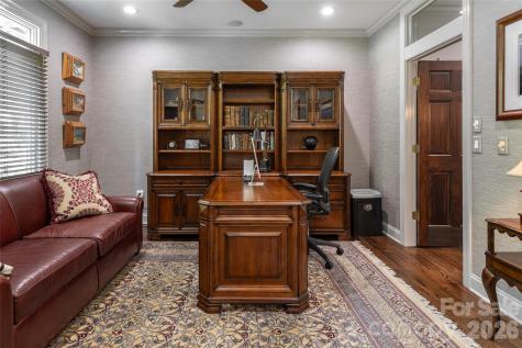 305 Piney Knoll Lane Hendersonville NC 28739