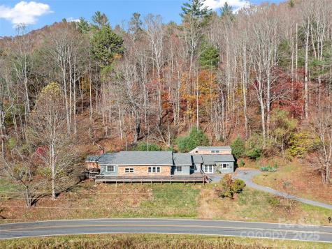 3477 Cane Creek Road Bakersville NC 28705