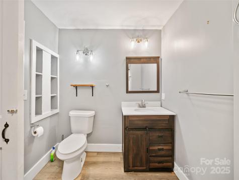 3477 Cane Creek Road Bakersville NC 28705