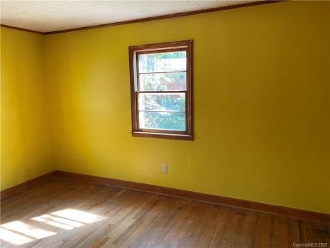 64 Thomas Road Old Fort NC 28762