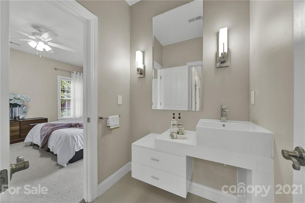 3204 Planters Ridge Road Charlotte NC 28270