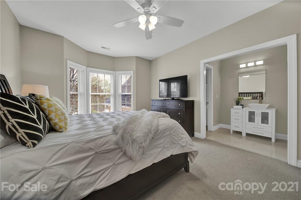 3204 Planters Ridge Road Charlotte NC 28270