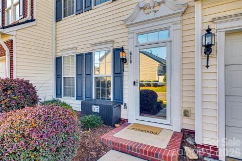 618 Bayou Circle Clover SC 29710