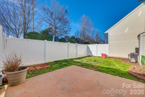 618 Bayou Circle Clover SC 29710