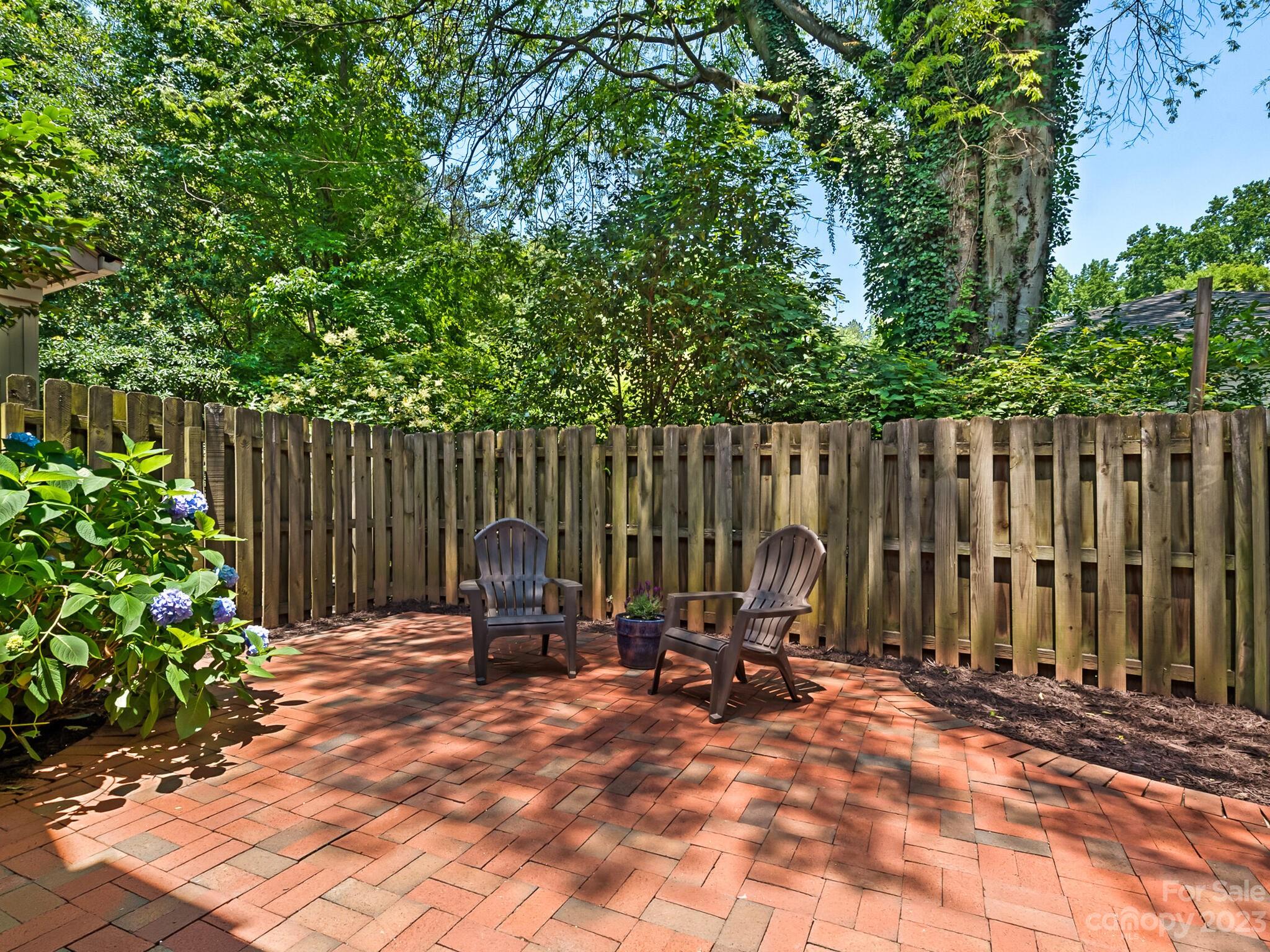 4609 Dabney Vigor Drive Charlotte NC 28209