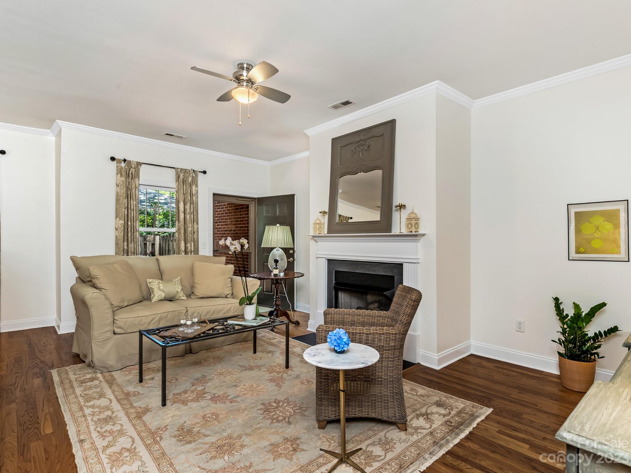4609 Dabney Vigor Drive Charlotte NC 28209