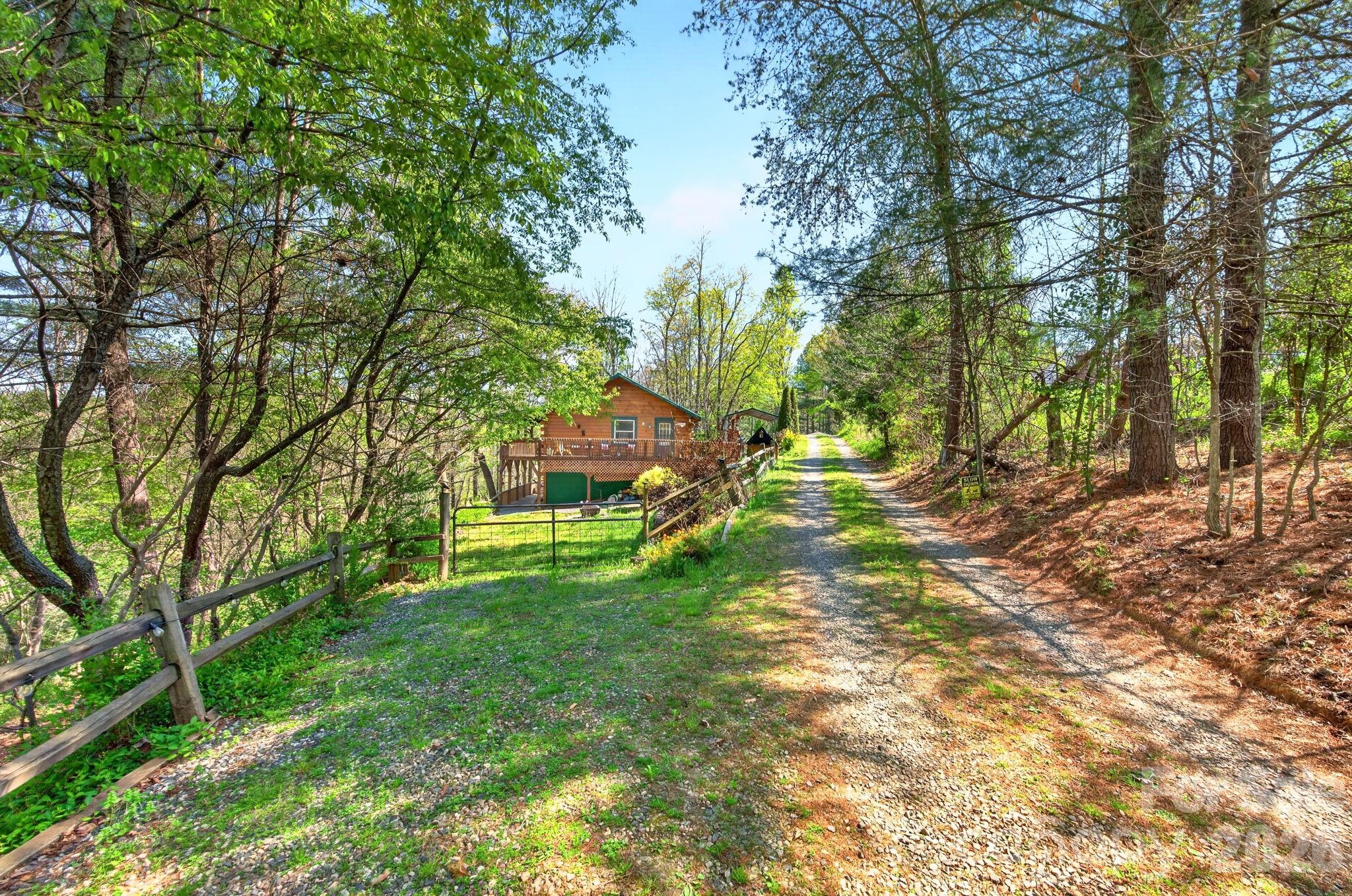 8 Blue Sky Drive Leicester NC 28748