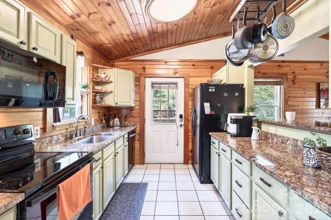 8 Blue Sky Drive Leicester NC 28748