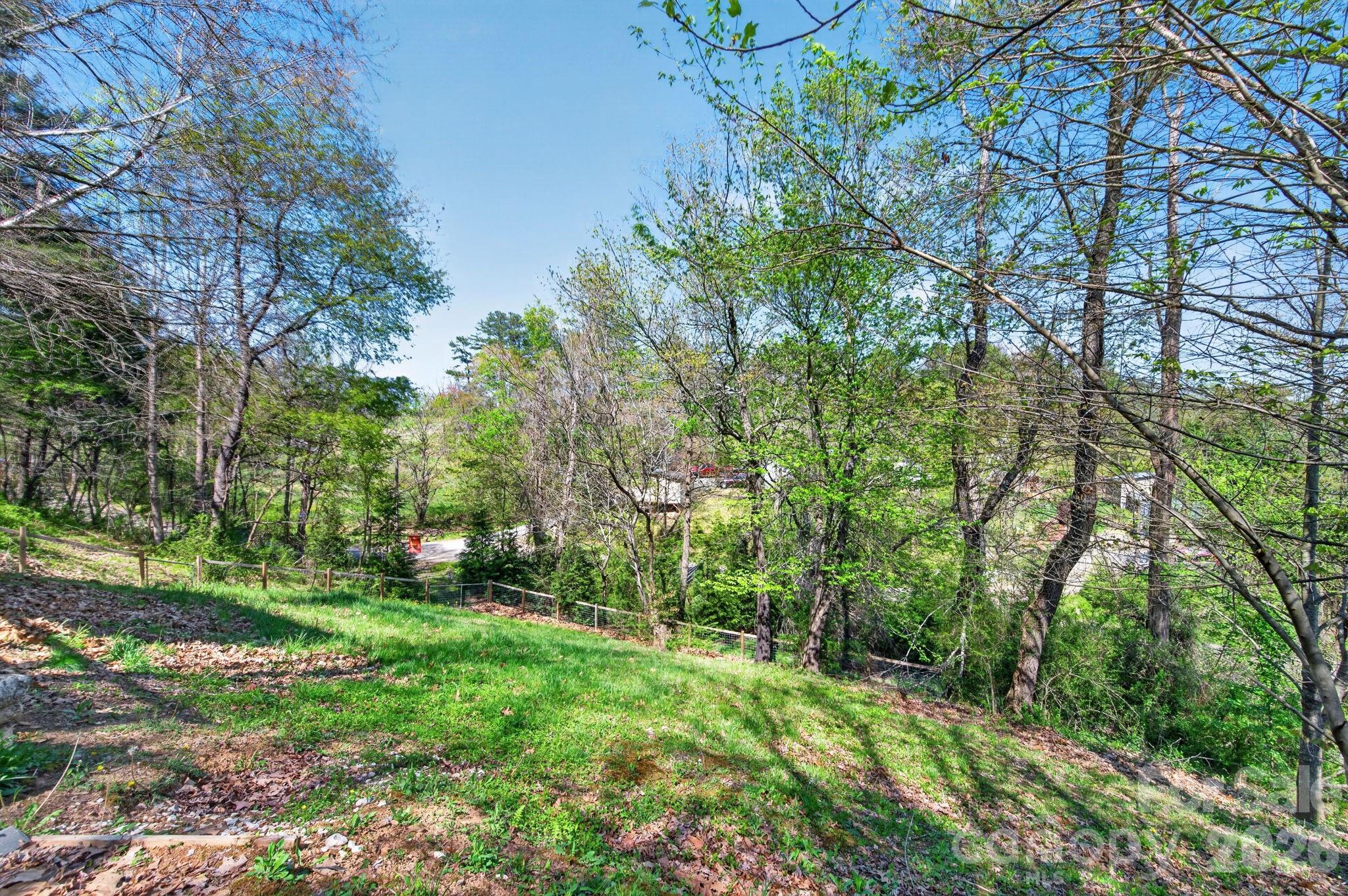 8 Blue Sky Drive Leicester NC 28748