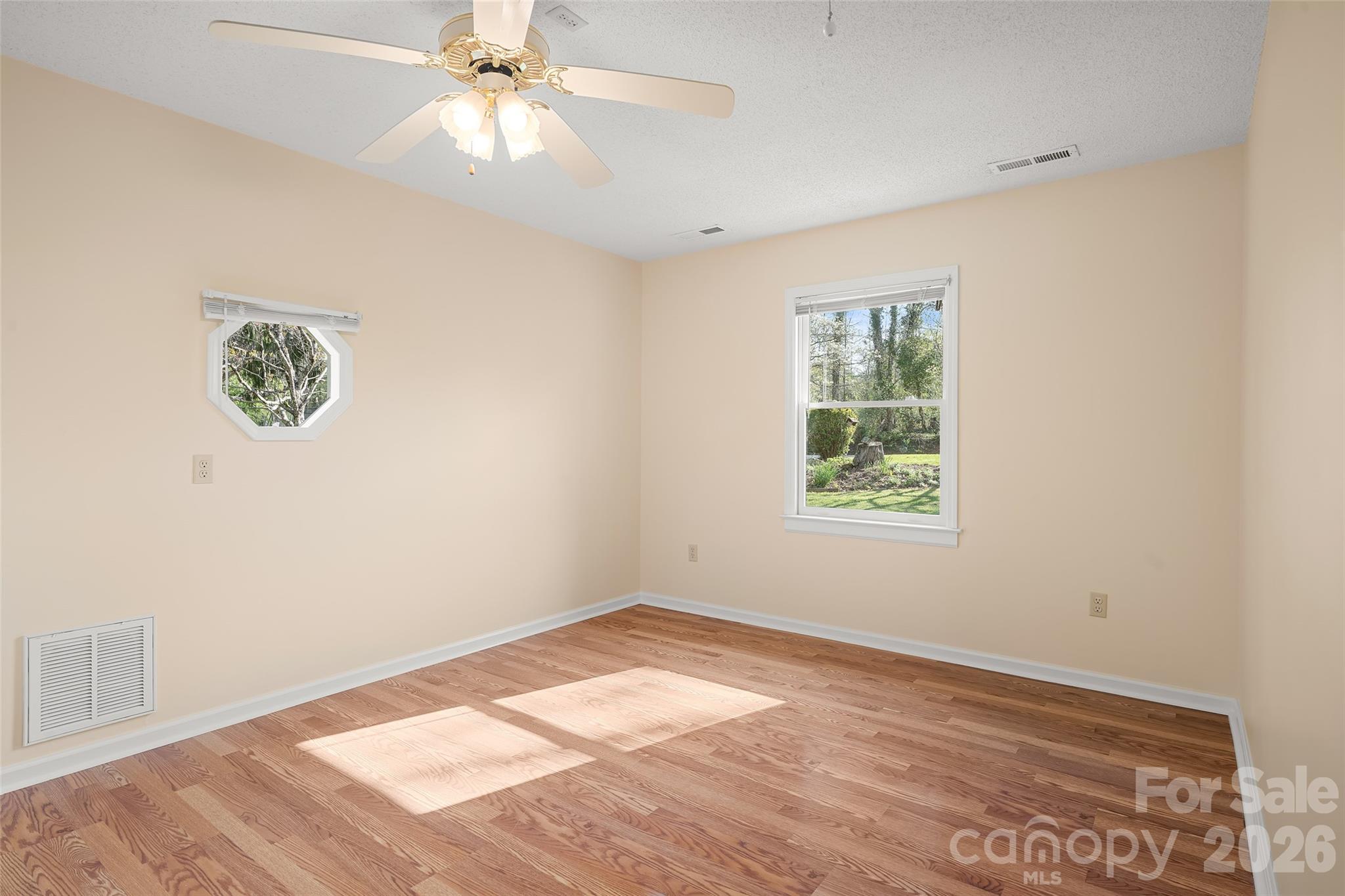 6 Mulberry Drive Arden NC 28704