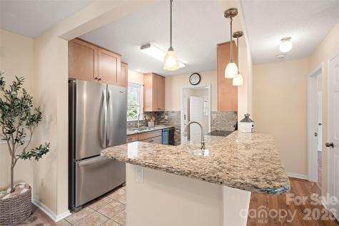6 Mulberry Drive Arden NC 28704