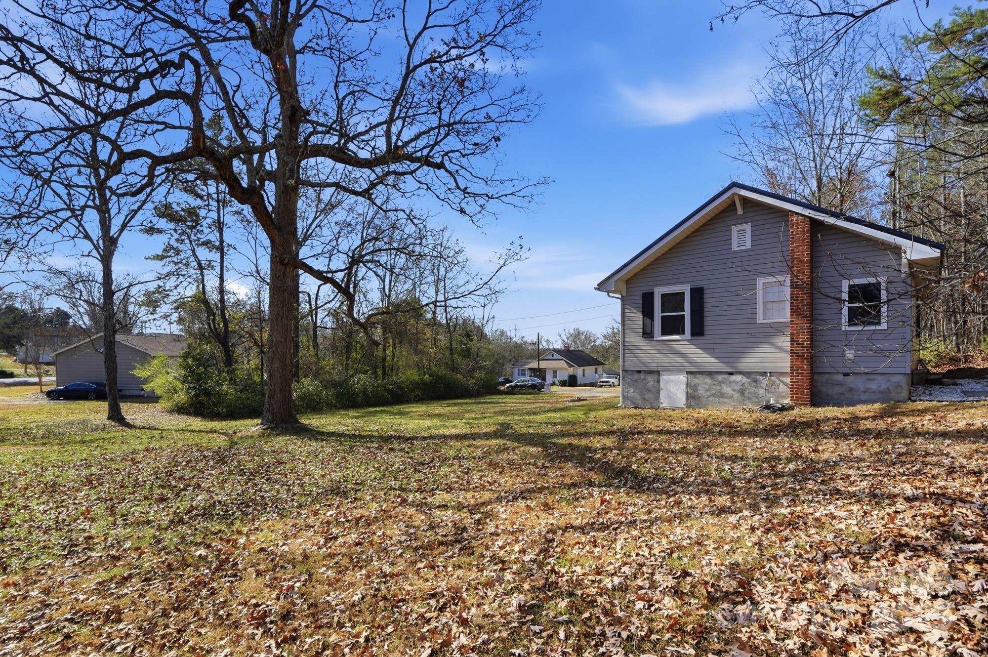 910 Roosevelt Street Badin NC 28009