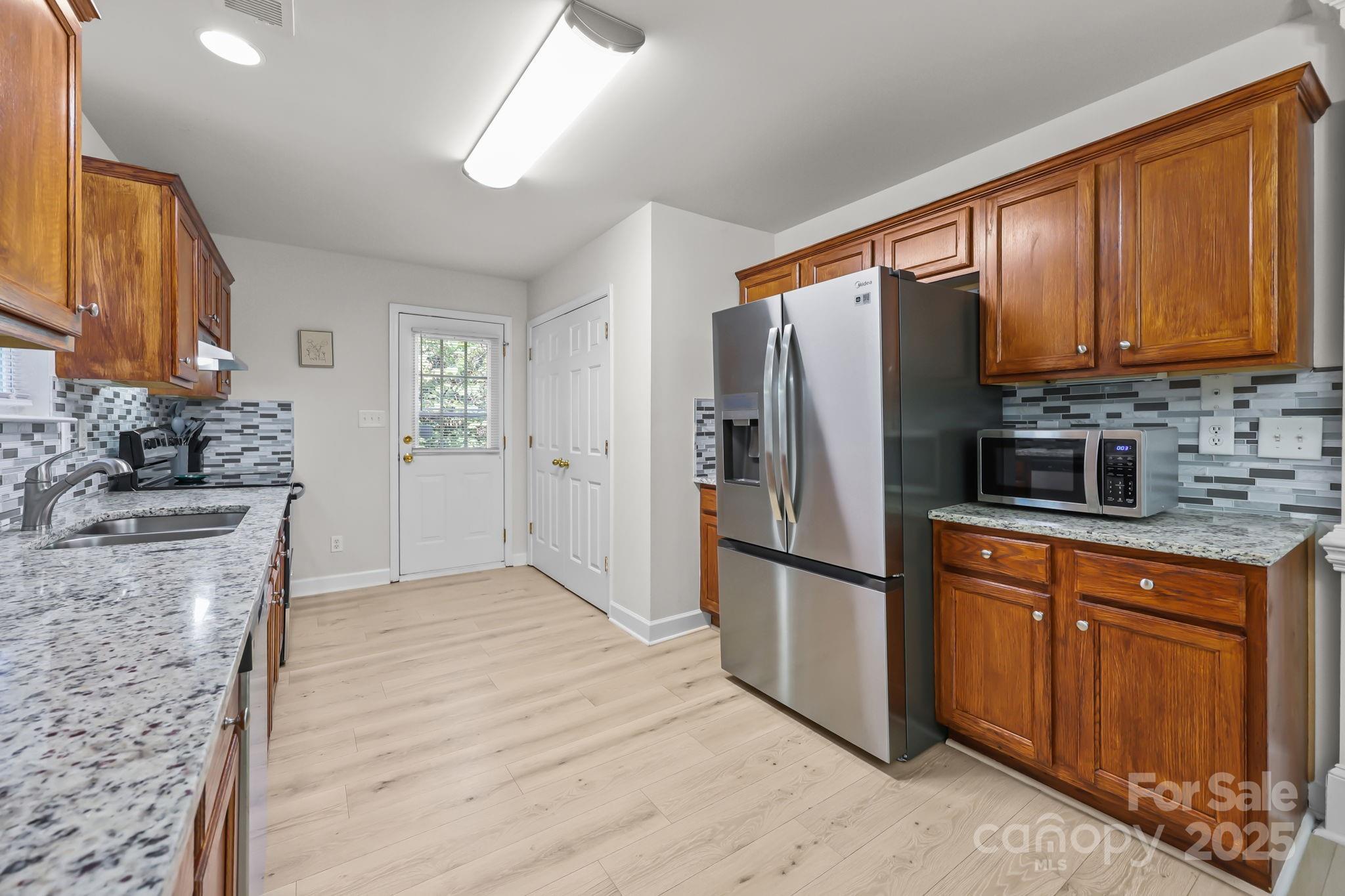 8200 Kerrybrook Circle Charlotte NC 28214