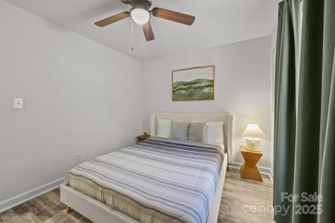 8200 Kerrybrook Circle Charlotte NC 28214