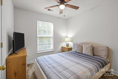 8200 Kerrybrook Circle Charlotte NC 28214