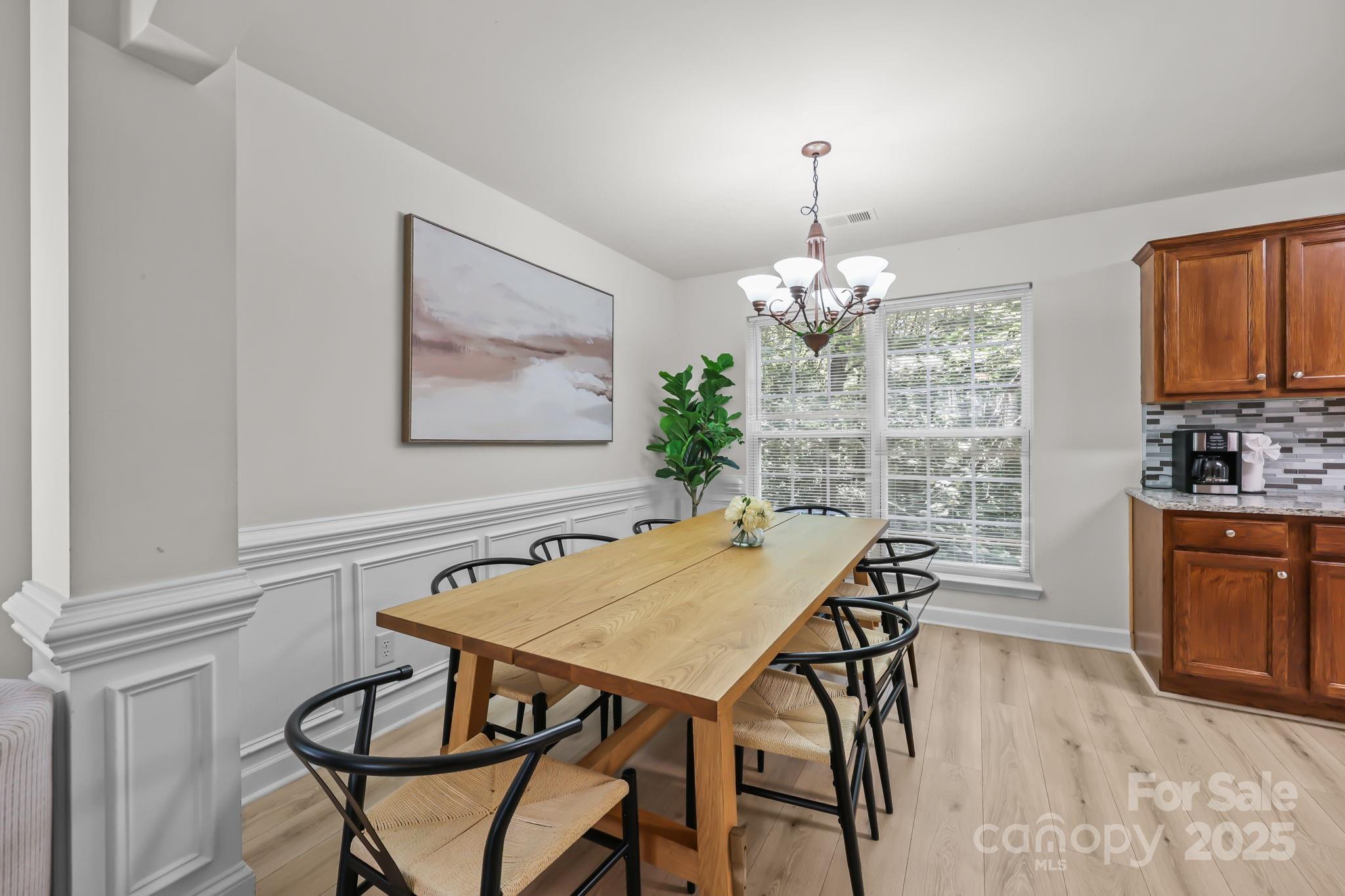 8200 Kerrybrook Circle Charlotte NC 28214