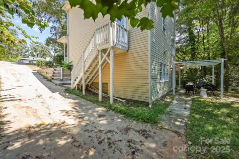 8200 Kerrybrook Circle Charlotte NC 28214