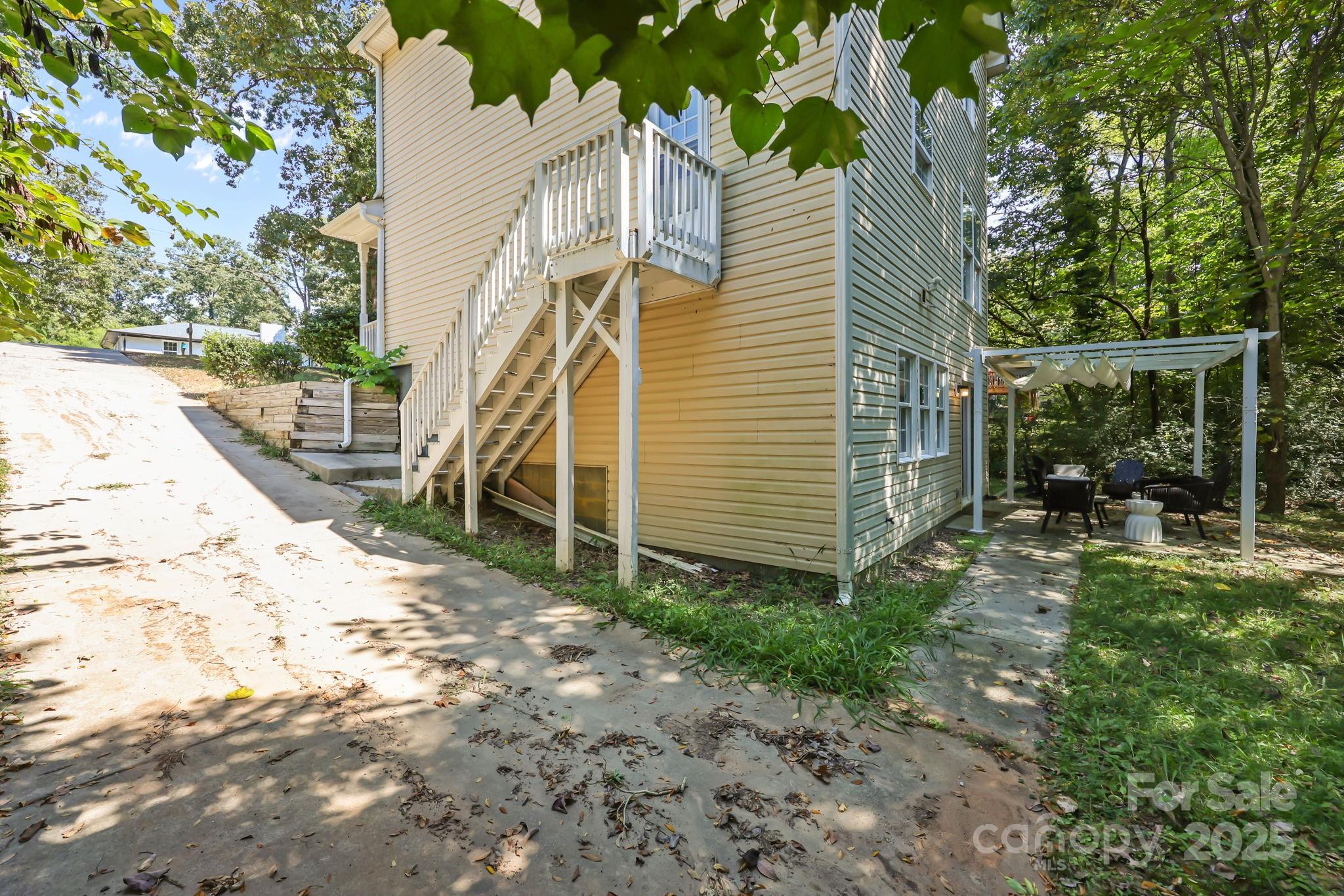8200 Kerrybrook Circle Charlotte NC 28214