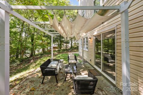 8200 Kerrybrook Circle Charlotte NC 28214