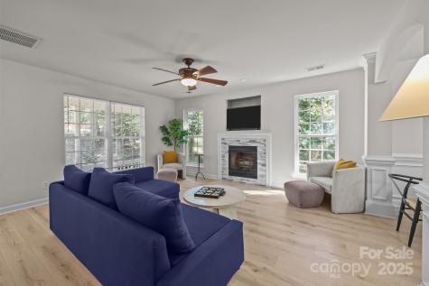 8200 Kerrybrook Circle Charlotte NC 28214